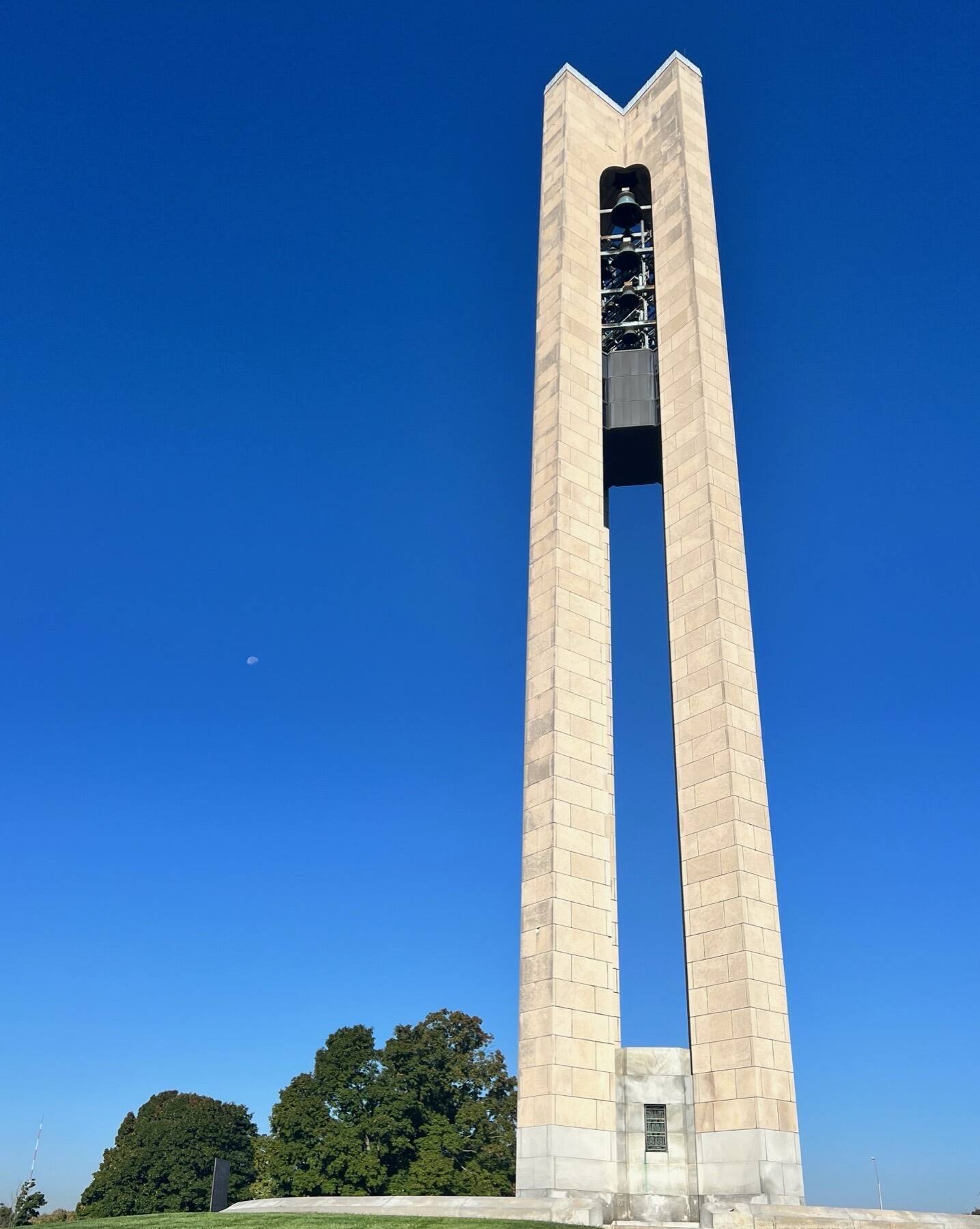 Deeds Carillon, Carillon Historical Park