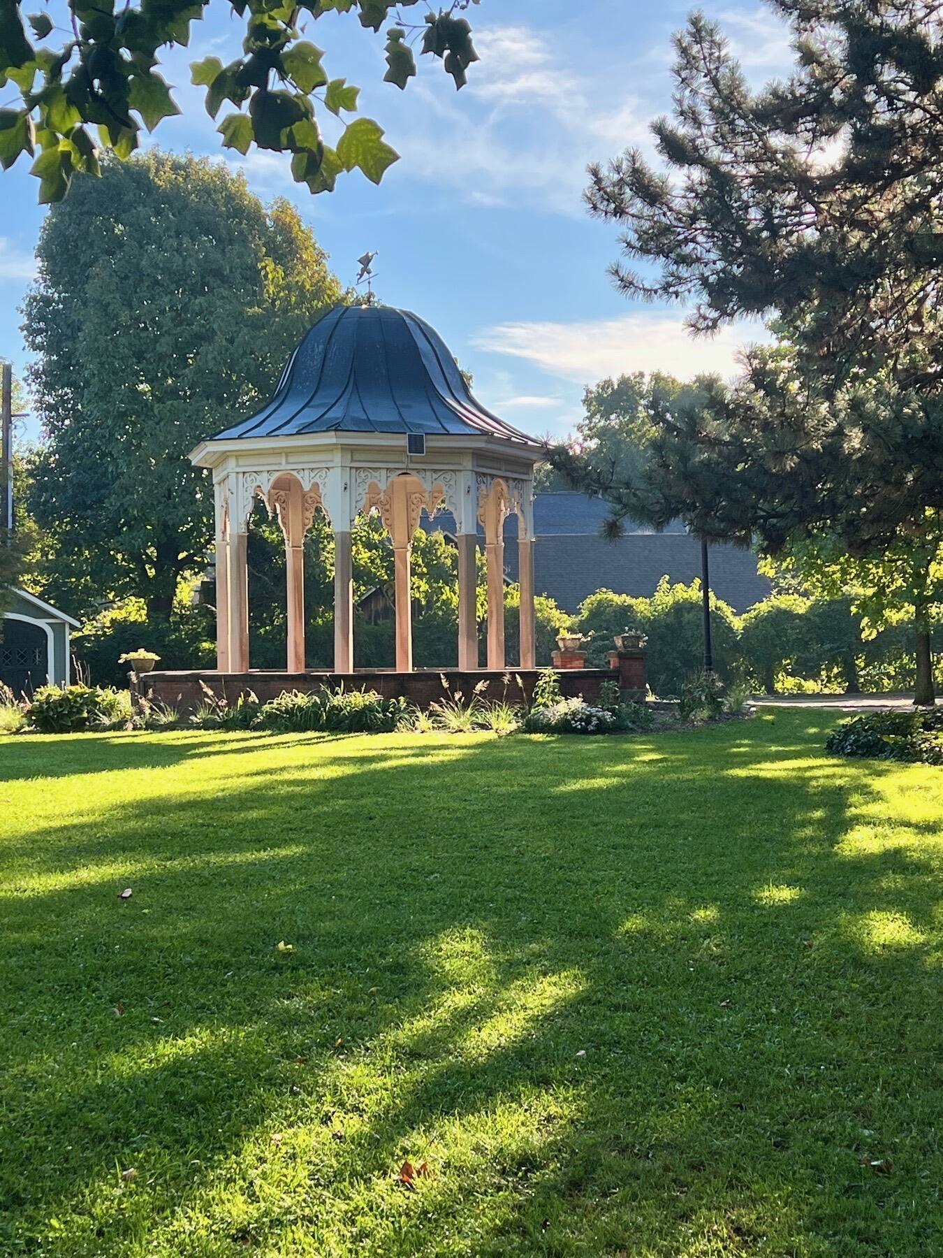 Newcom Park, Oregon District