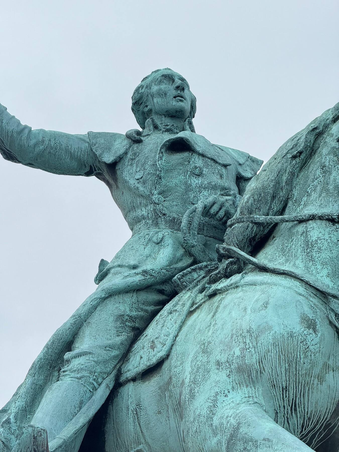 Marquis de Lafayette Statue