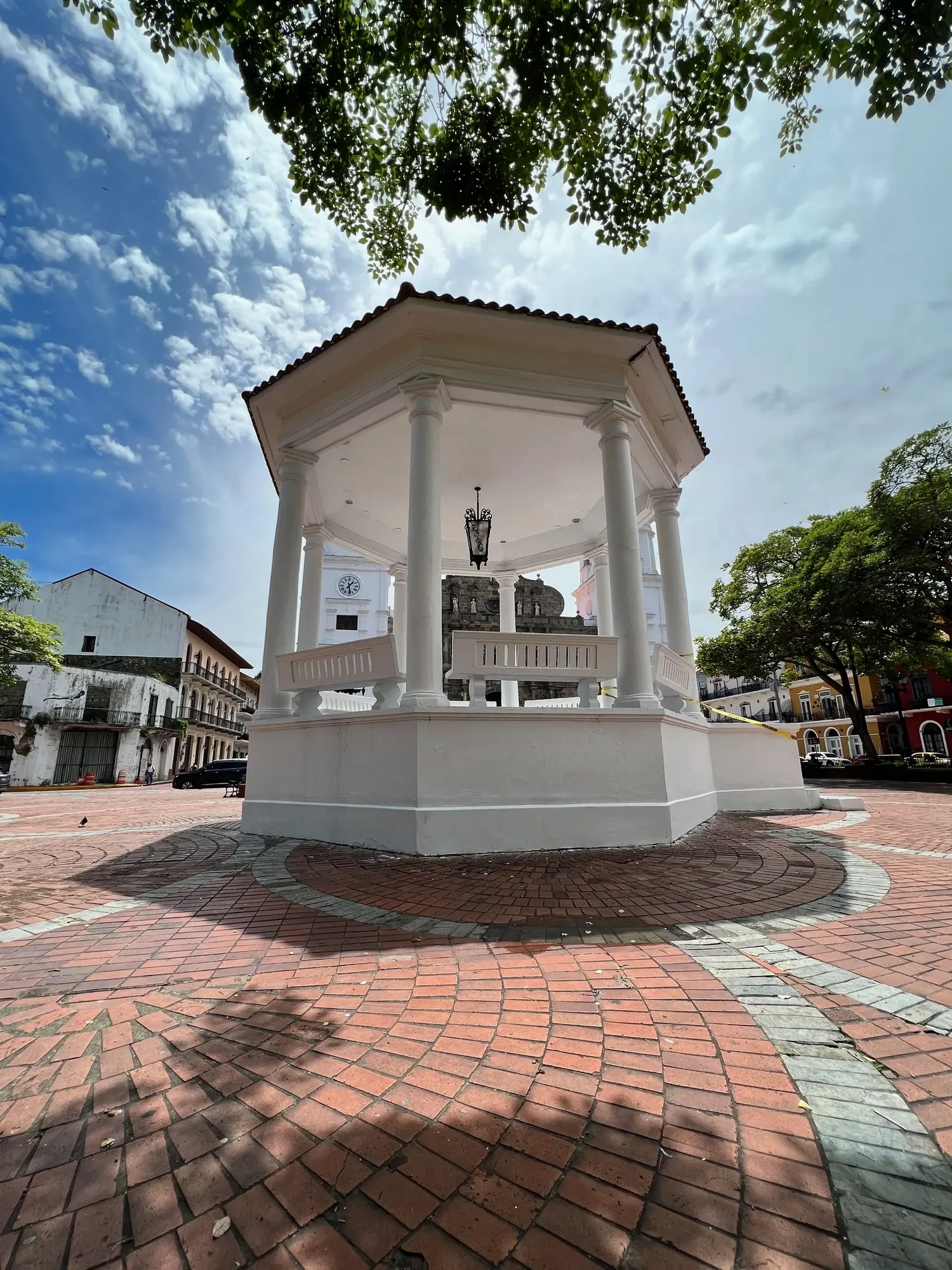 A white gazebo in Plaza de la Independencia, Casco Viejo