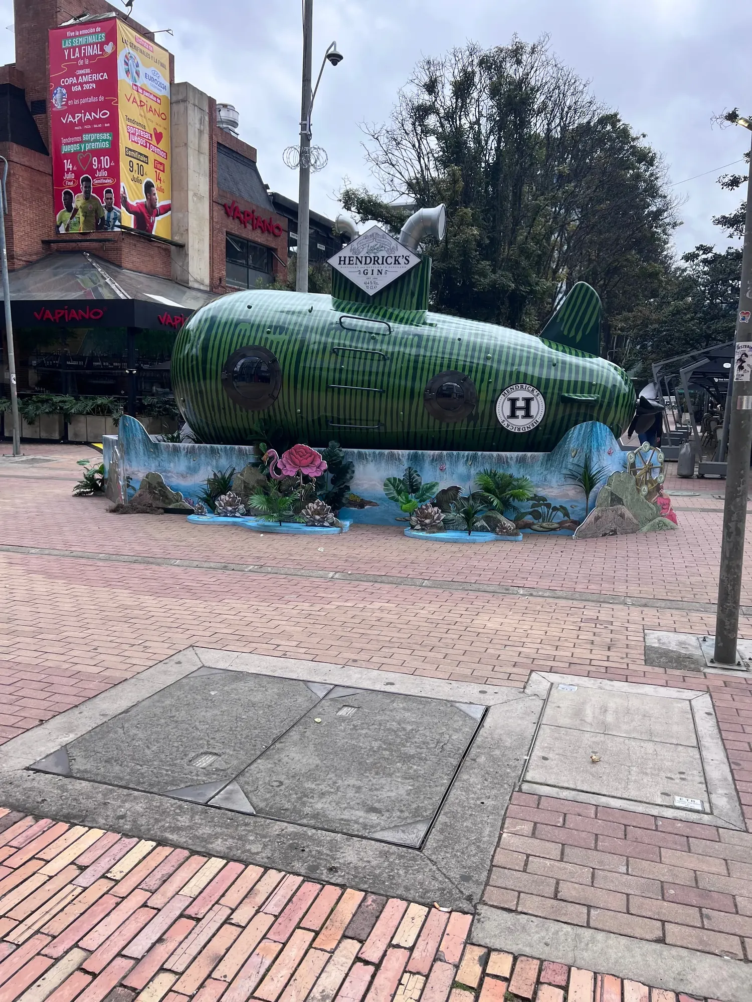Street sculpture in Bogota